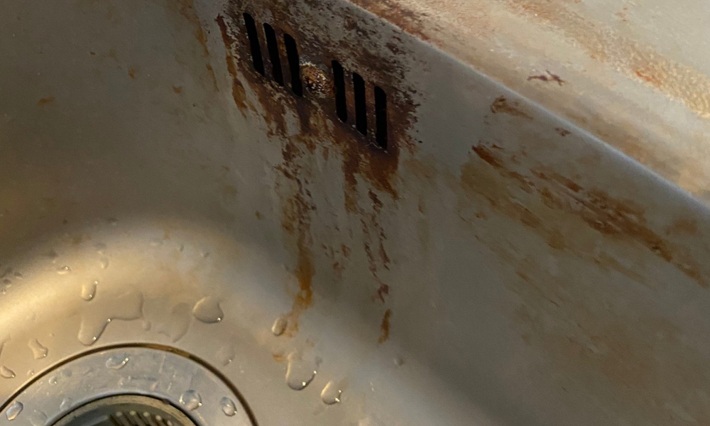 シンク特殊清掃Before